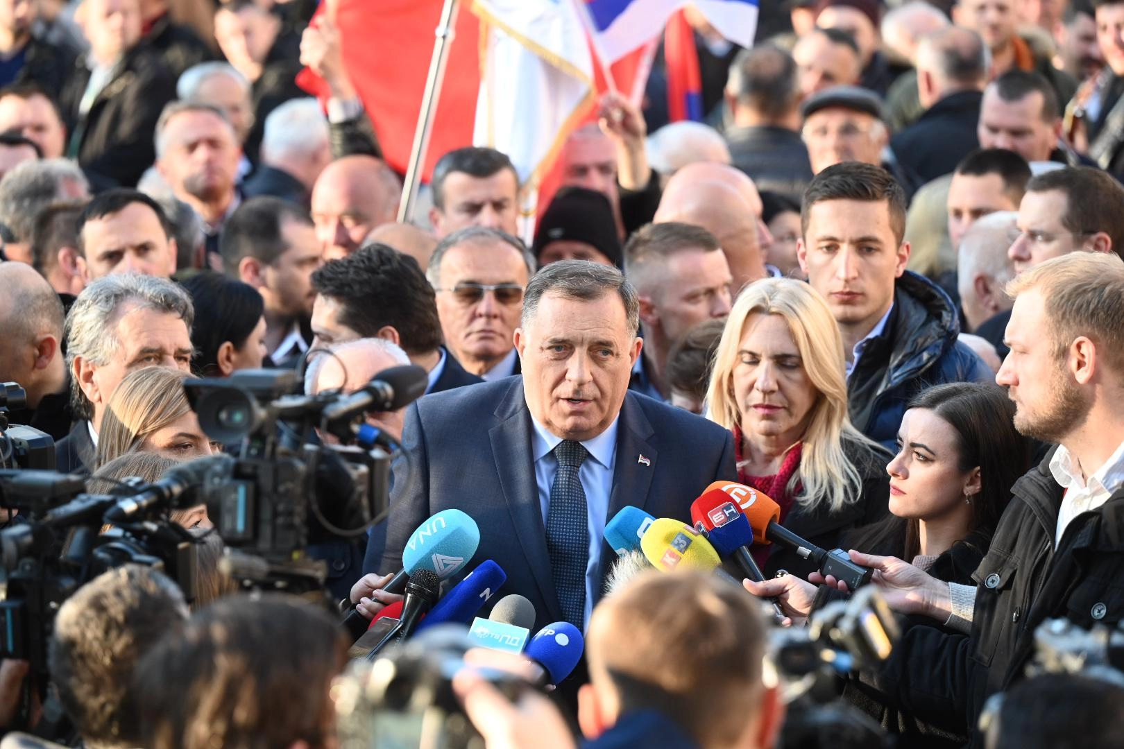 Na krilima Trumpa: Dodikove rigorozne mjere za 'strane agente'
